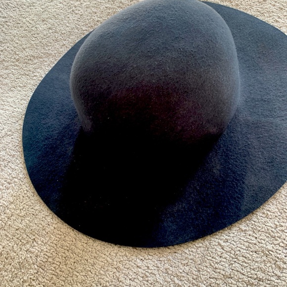 & Other Stories Felt Hat - Navy Blue (faded) - Picture 4 of 8